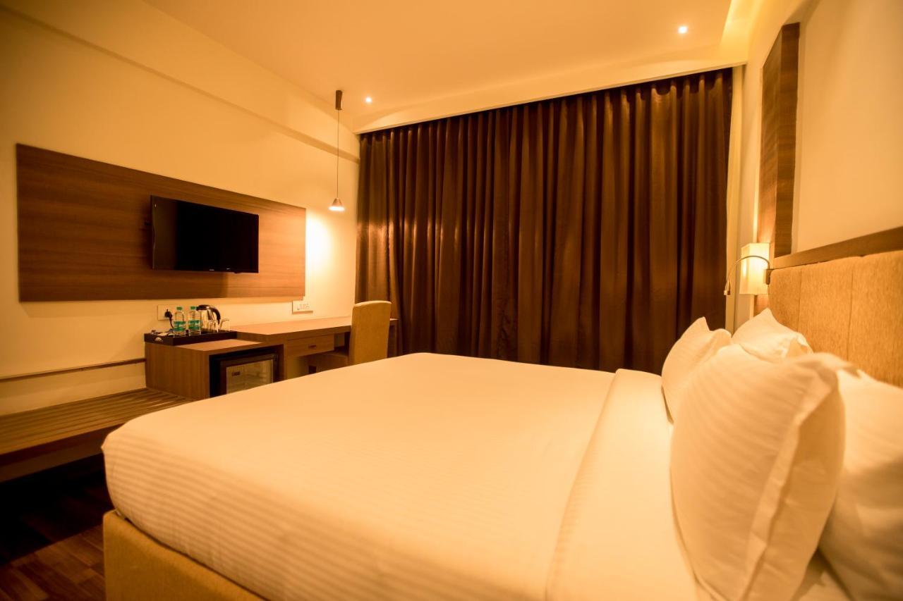 S Hotel
